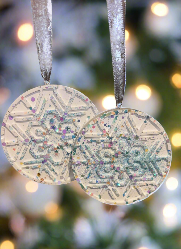 Handcrafted Snowflake Christmas Ornaments – Add Sparkle to Your Tree!